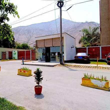 Buy this 3 bed apartment on PetroPerú in Carretera Central, Chaclacayo