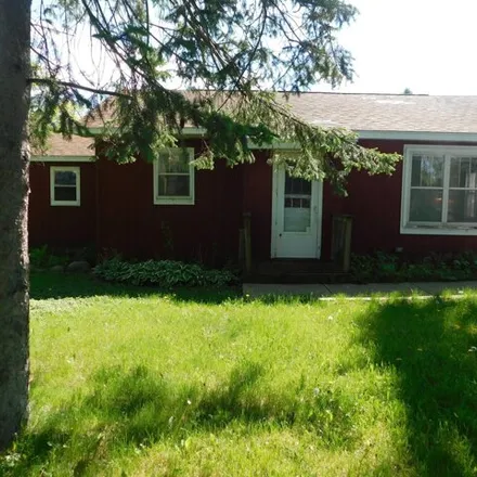 Buy this 3 bed house on 254 Hillside Drive in Twin Lakes, Kenosha County