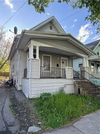 Image 1 - 272 Stevens Avenue, Buffalo, NY 14215, USA - House for sale