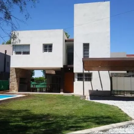 Image 2 - Córdoba Golf Club, Ecuador, Lomas Este, Villa Allende, Argentina - House for rent