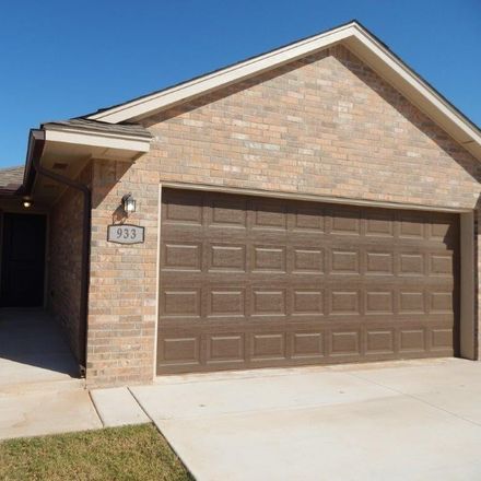 Rent this 3 bed townhouse on Creek Dr in Yukon, OK