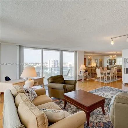 Image 2 - South Ocean Drive, Beverly Beach, Hollywood, FL 33009, USA - Condo for sale