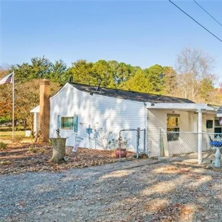 Image 3 - Abingdon Volunteer Fire and Rescue Station 5, Providence Road, Gloucester Point, VA 23072, USA - House for sale