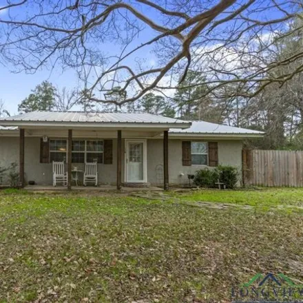 Image 1 - 119 East Forsythia Street, Ore City, Upshur County, TX 75683, USA - House for sale