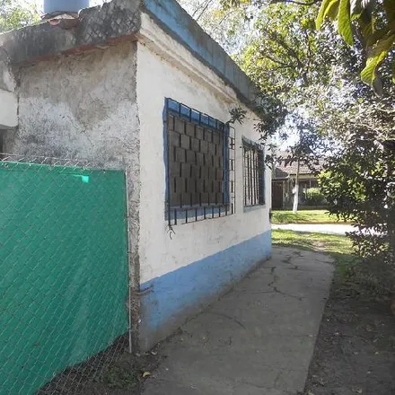 Buy this 2 bed house on Avenida San Martín in Partido de San Miguel, 1662 Bella Vista