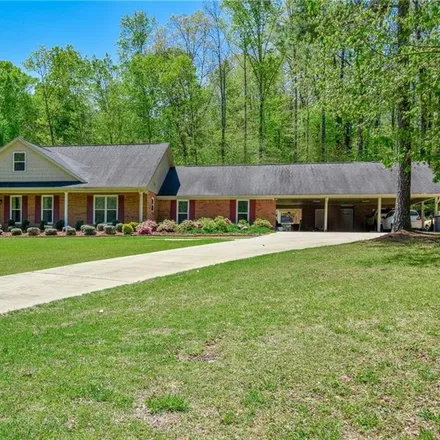 Buy this 6 bed house on 2699 Arrowhead Road in Morningside, Alexander City
