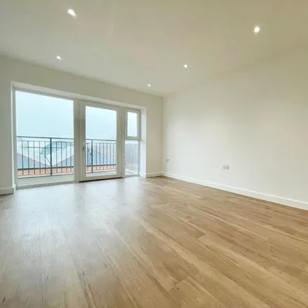 Rent this 1 bed apartment on Beaufort Square in London, NW9 5SQ
