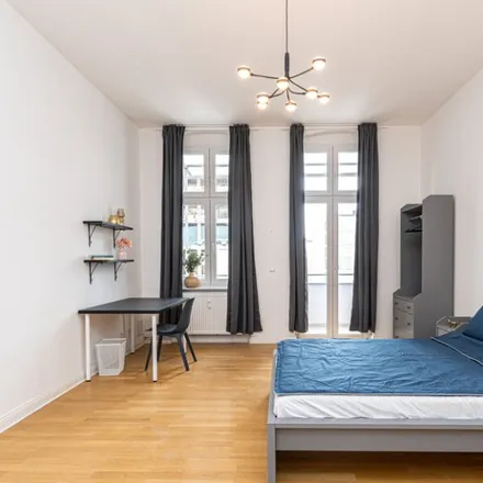 Rent this 4 bed room on Amaryl City-Hotel am Kurfürstendamm in Lietzenburger Straße 76, 10719 Berlin