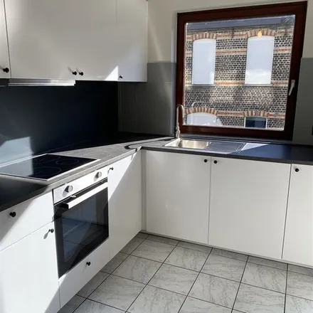 Rent this 2 bed apartment on Broekstraat 82 in 9700 Oudenaarde, Belgium