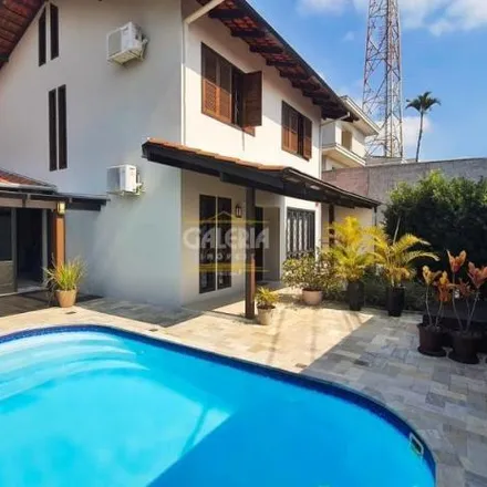 Image 2 - Rua Leopoldo Dietrich 37, Glória, Joinville - SC, 89216-580, Brazil - House for sale