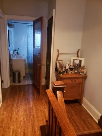 Image 2 - Toronto, East York, ON, CA - House for rent