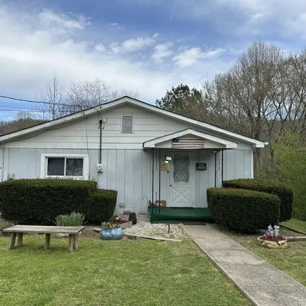Buy this 2 bed house on 66 Davis Street in Manchester, KY 40962