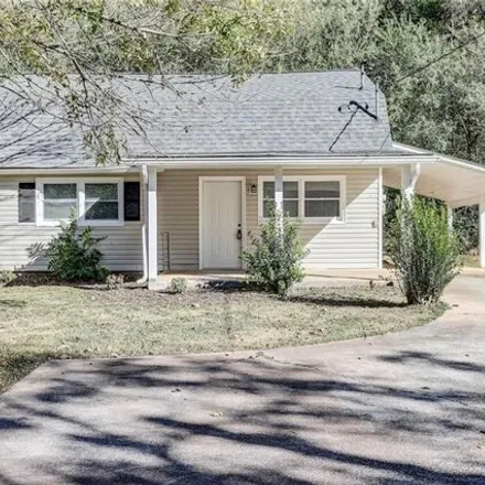 Rent this 3 bed house on 141 Boyd Valley Rd SE in Rome, Georgia