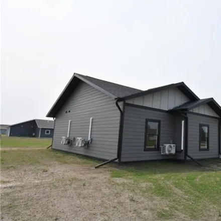 Image 7 - 574 Lincoln Street Southeast, Warroad, Roseau County, MN 56763, USA - House for sale