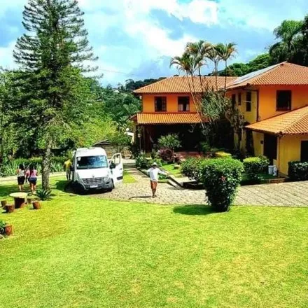 Buy this 9 bed house on Estrada Fraze in Parque do Imbuí, Teresópolis - RJ