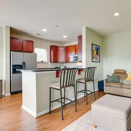 Rent this studio apartment on Capitol Heights