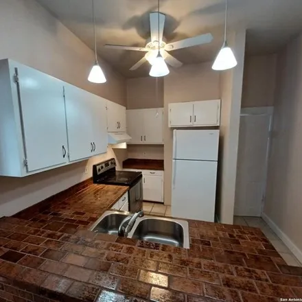 Image 3 - 164 West Mistletoe Avenue, San Antonio, TX 78212, USA - Apartment for rent