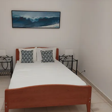 Rent this 2 bed apartment on Novo Encontro in Rua do Carmo 45, 9050-019 Funchal