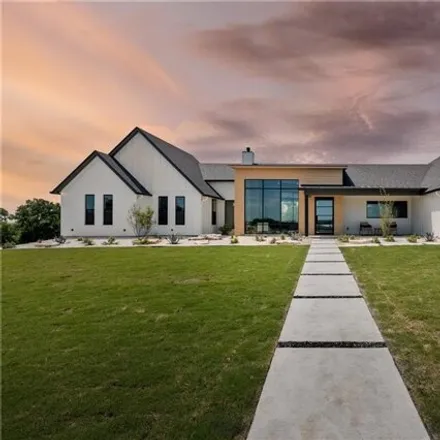 Buy this 4 bed house on Glenview Circle in Bell County, TX