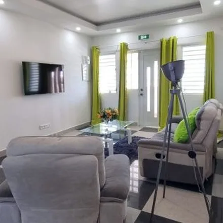 Rent this 3 bed apartment on 10 Rue Pierre Courtade in 38400 Saint-Martin-d'Hères, France