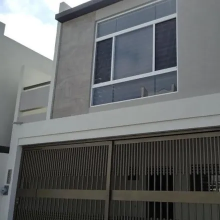 Rent this 3 bed house on Calle Arancón in Puerta de Hierro, 64346 Monterrey
