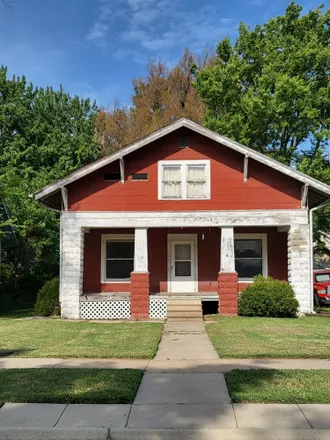 Buy this 4 bed house on 917 Stewart Street in Winfield, KS 67156