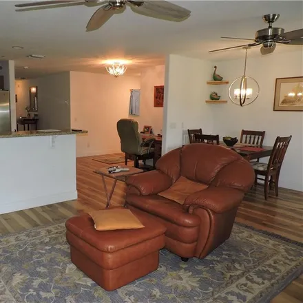 Image 5 - 283 Caravan Terrace, Sebastian, FL 32958, USA - House for rent