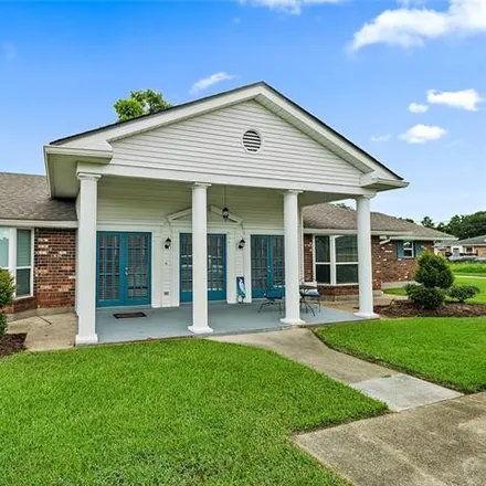 Buy this 5 bed house on 208 Woodland Highway in Belle Chasse, Plaquemines Parish