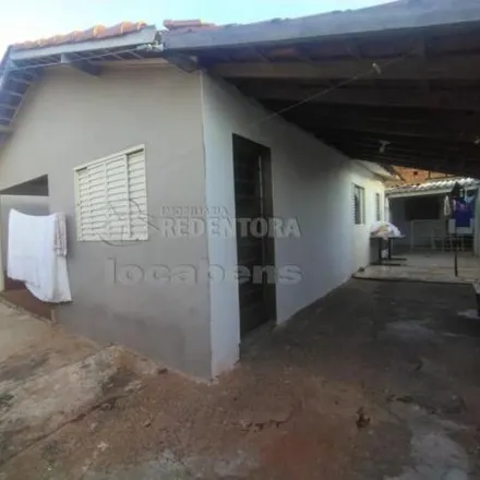 Buy this 5 bed house on Rua Augusto Stringari in São Deocleciano, São José do Rio Preto - SP