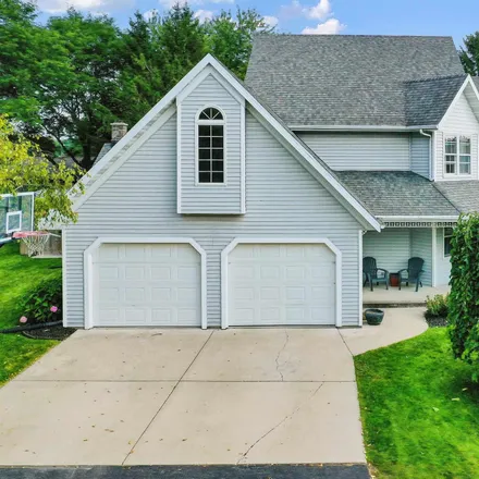 Buy this 3 bed house on 3198 West Twin Willows Drive in Grand Chute, WI 54914
