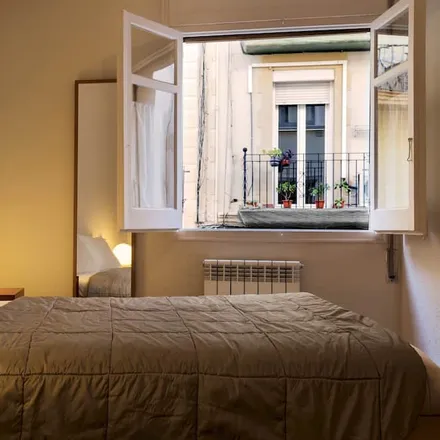 Rent this 3 bed apartment on l'Hospitalet de Llobregat in Cornisa Verda, 08901 l'Hospitalet de Llobregat