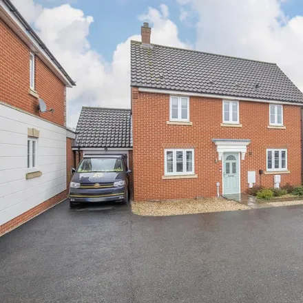 Rent this 3 bed house on 68 Lord Nelson Drive in Costessey, NR5 0UE