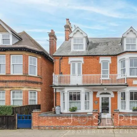 Buy this 6 bed house on Smith in Ryder-Davies & Partners, Queens Road