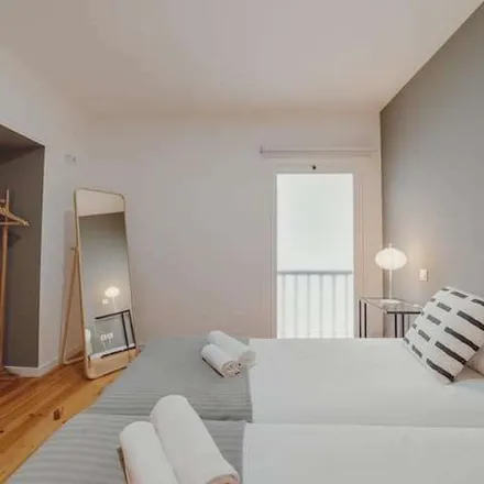 Rent this 2 bed apartment on Praça da República in 4050-498 Porto, Portugal