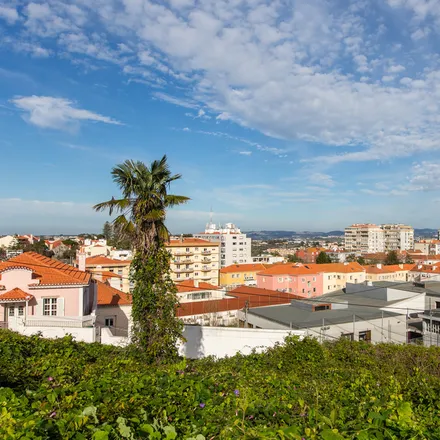 Image 7 - Rua Doutor Almada Guerra, 2710-529 Sintra, Portugal - Apartment for rent