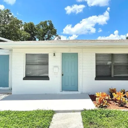 Rent this 1 bed apartment on 524 39th Street North in Saint Petersburg, FL 33713