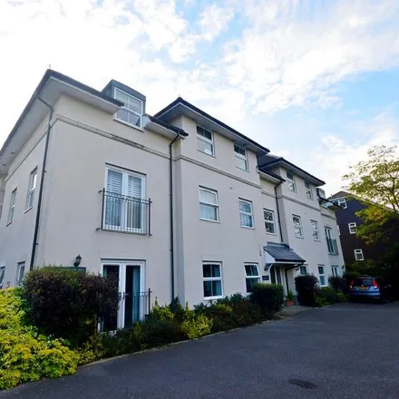 Rent this 2 bed apartment on Pulborough Village Hall in Swan View, Pulborough