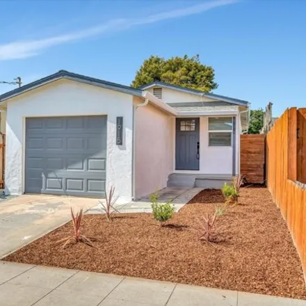 Buy this 2 bed house on 157 South 20th Street in Richmond, CA 94875
