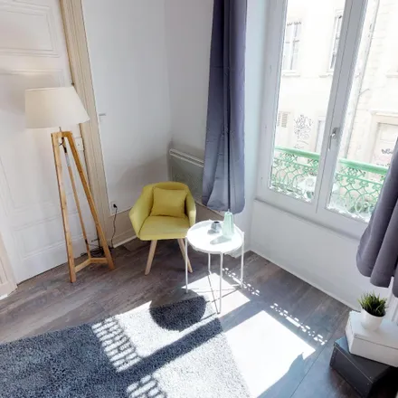 Image 5 - 46 Rue de la Claire, 69009 Lyon, France - Room for rent