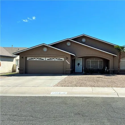 Buy this 3 bed house on 3908 Raymond Avenue in Kingman, AZ 86409