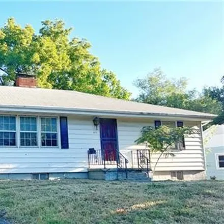 Buy this 4 bed house on 611 Christopher Street in Warrensburg, MO 64093