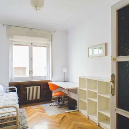 Rent this 7 bed apartment on Madrid in Ángel de Andrés, Calle de Quintana