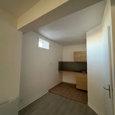 Rent this 1 bed apartment on 16 Rue de l’Etarche in 78430 Louveciennes, France
