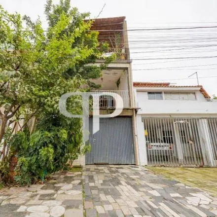 Buy this 3 bed house on Rua Reverendo Augusto Paes de Ávila 169 in Boqueirão, Curitiba - PR