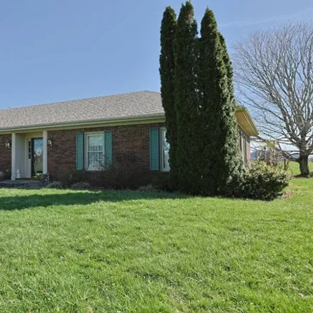 Image 6 - 1733 Miller Pike, Marion County, KY 40033, USA - House for sale