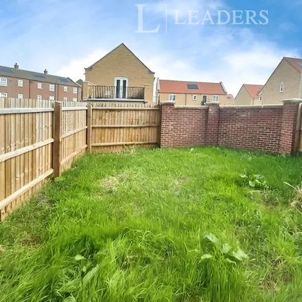Image 2 - unnamed road, Spalding, PE11 1YJ, United Kingdom - Townhouse for rent