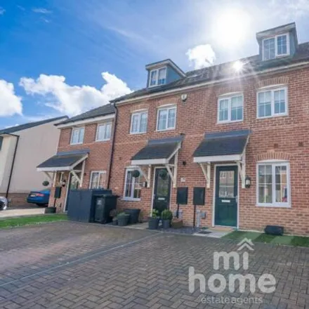 Buy this 4 bed townhouse on Hudson Drive in Wesham, PR4 2ER