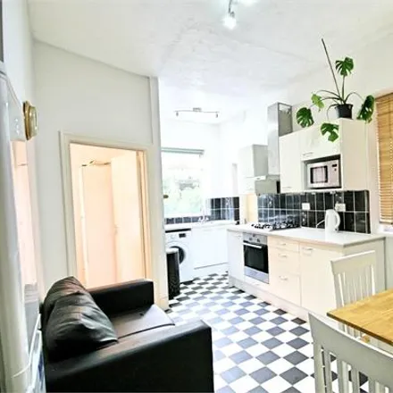Rent this 3 bed apartment on Reay Primary School in Hackford Road, Stockwell Park