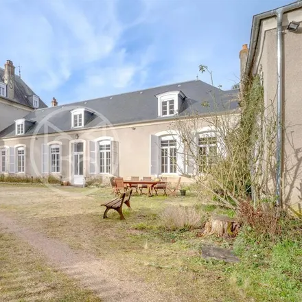 Buy this 7 bed house on 18000 Bourges