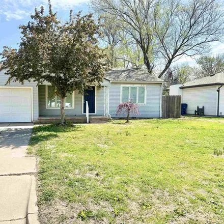 Image 2 - 834 North Illinois Street, Wichita, KS 67203, USA - House for sale